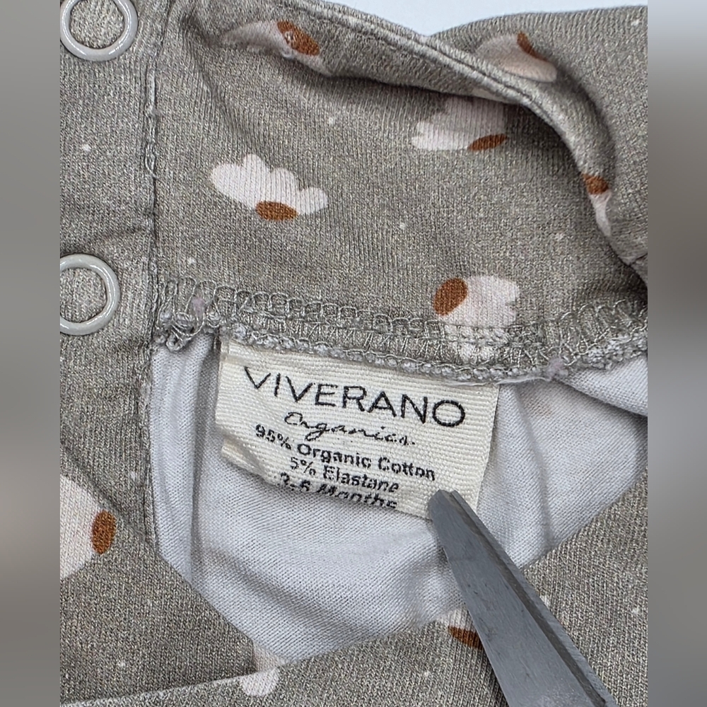 Viverano Organics baby girl floral wrap neck jumpsuit size 3-6 months - Picture 3 of 4